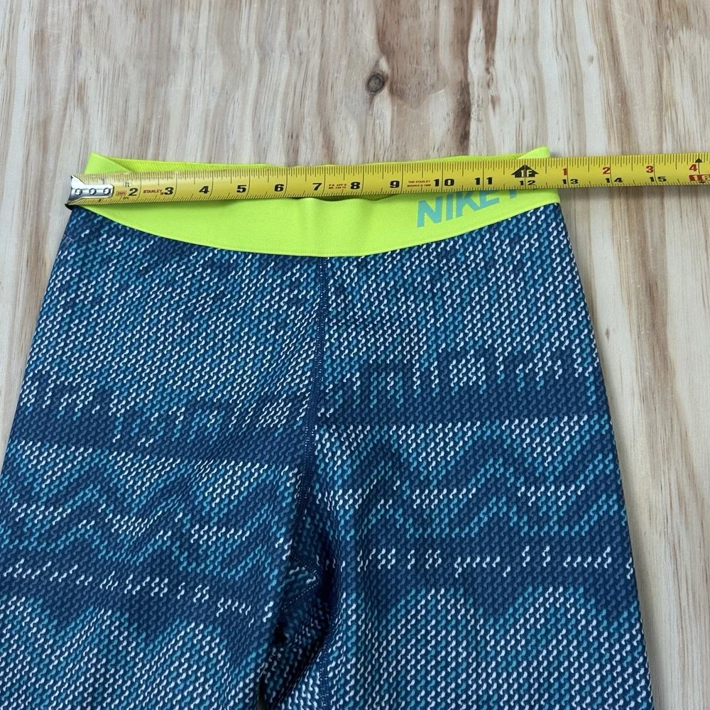 Nike Pro Women's Medium Blue Pattern Athletic Pants 744843-499 Dri-FIT Training